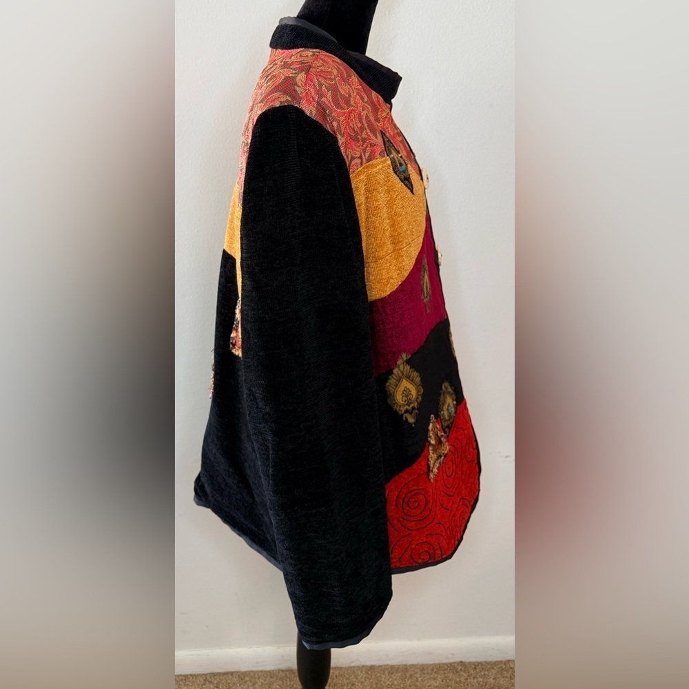 Vintage Black Chenille tapestry patchwork Jacket beaded leaves carved buttons XL - Picture 7 of 11